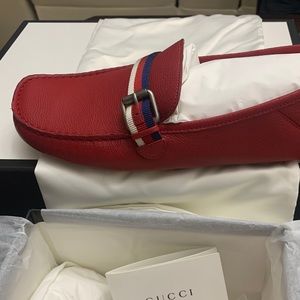 New authentic Gucci loafers (Hebron) size 9